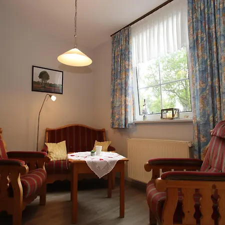 Reihenhaus In Strackholt Mit Beheiztem Pool * Grossefehn