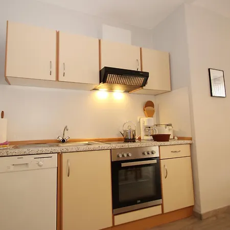 아파트 Reihenhaus In Strackholt Mit Beheiztem Pool Grossefehn