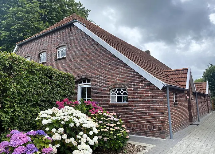 Reihenhaus In Strackholt Mit Beheiztem Pool Apartamento *